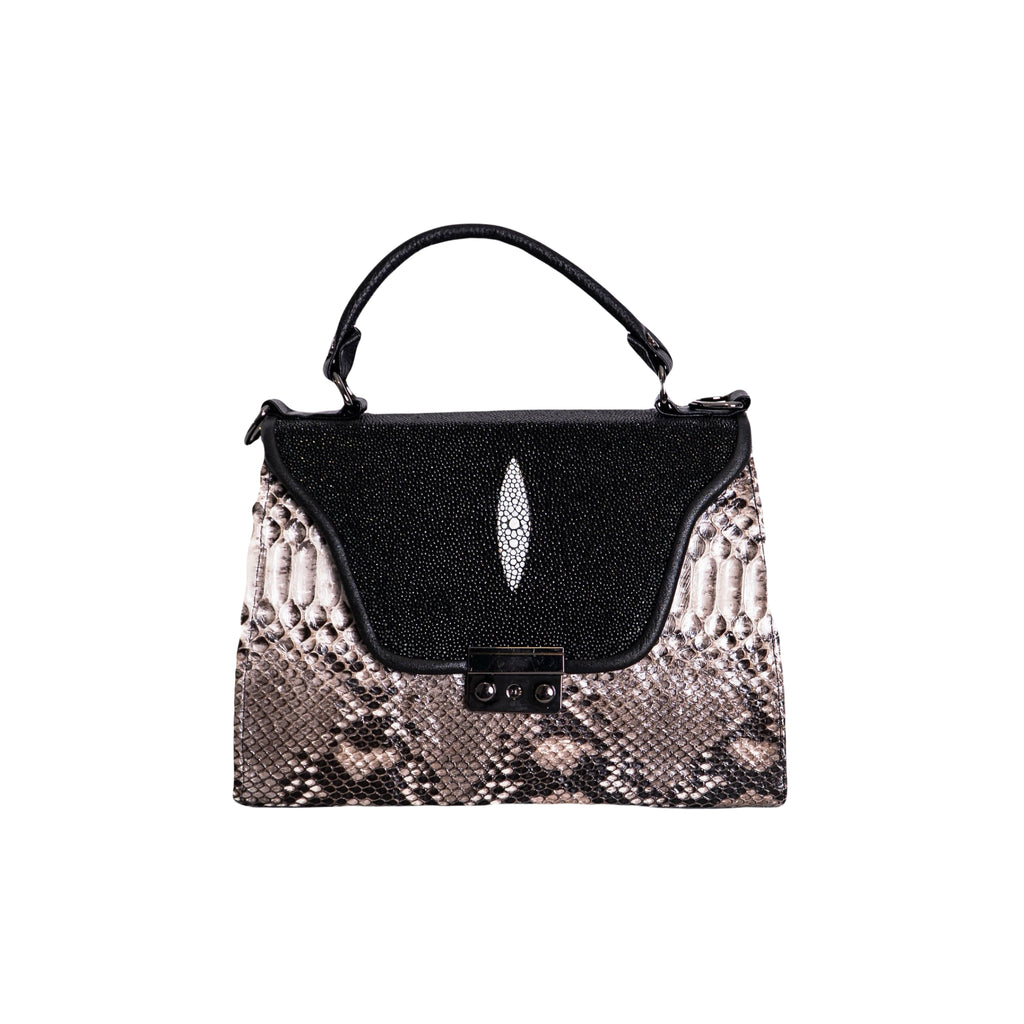 Fátima Mantarraya Python